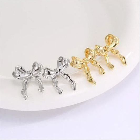 Mia Earrings
